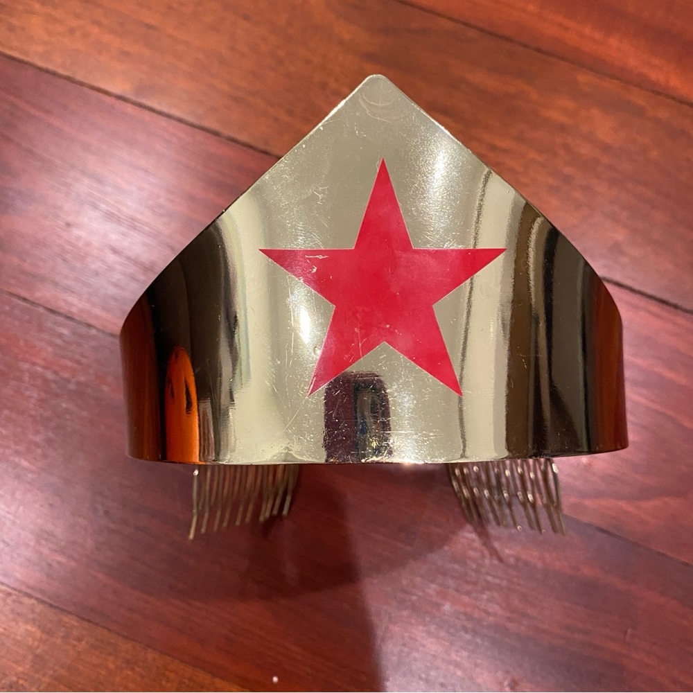DC Comics Wonder Woman Cosplay Red Star Gold Tiara Metal
